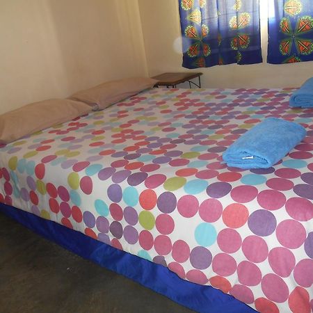 Victoria Falls Budget Hotel Exterior foto