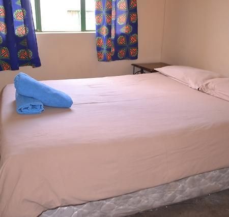 Victoria Falls Budget Hotel Exterior foto