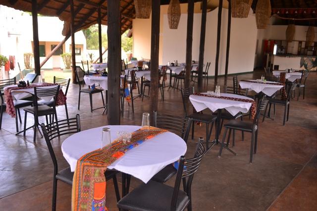 Victoria Falls Budget Hotel Exterior foto